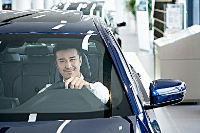 心理恐怖游戏《Stray Souls》将于10月25日发售